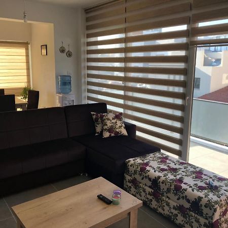 Reflex Apartment Spacious And Comfortable Nicosia Esterno foto