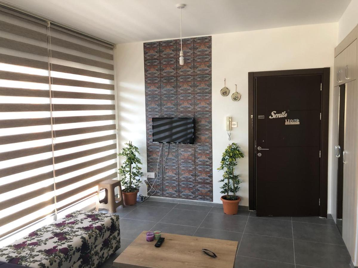 Reflex Apartment Spacious And Comfortable Nicosia Esterno foto