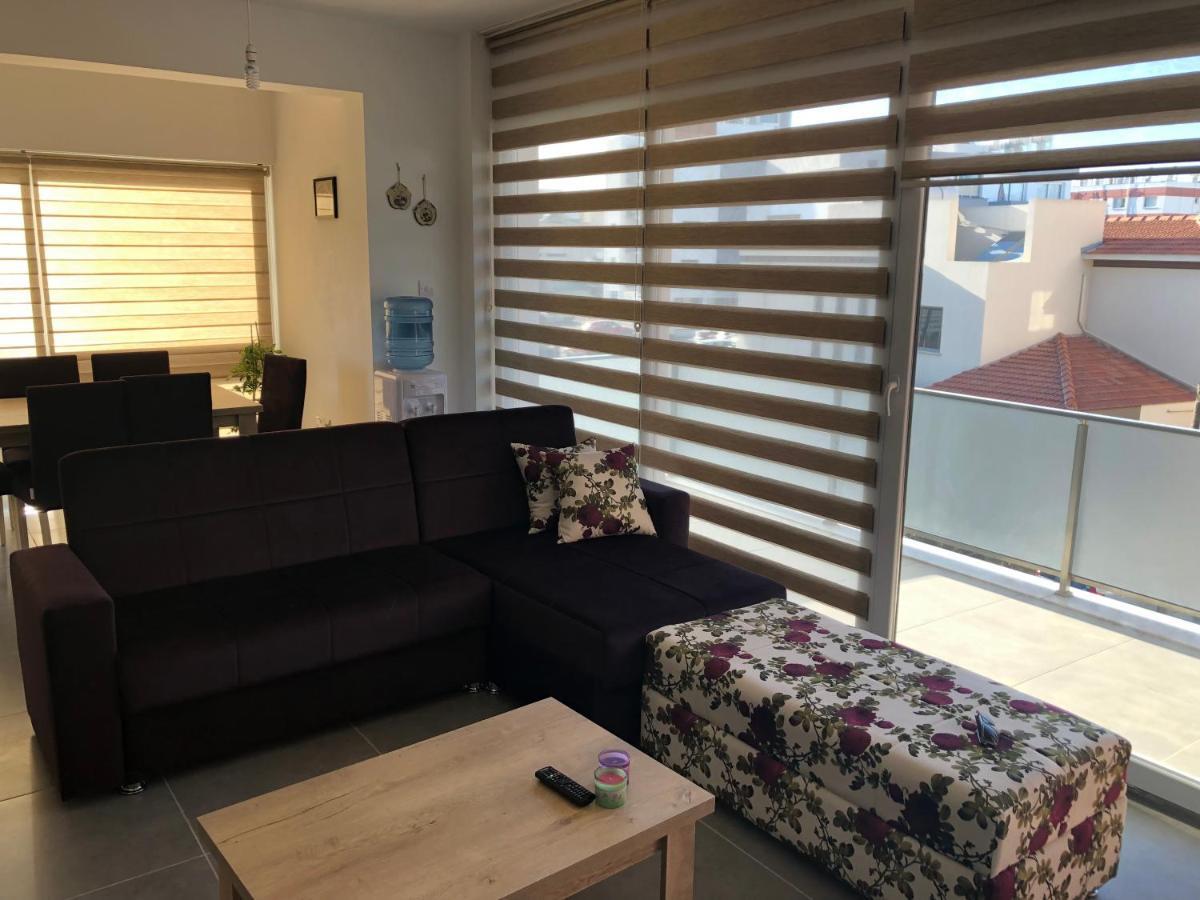 Reflex Apartment Spacious And Comfortable Nicosia Esterno foto