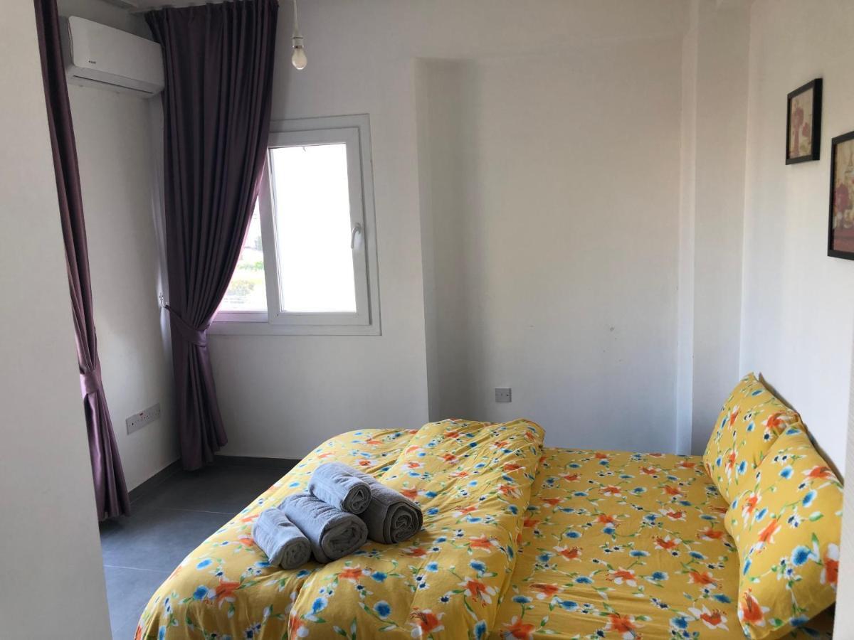 Reflex Apartment Spacious And Comfortable Nicosia Esterno foto